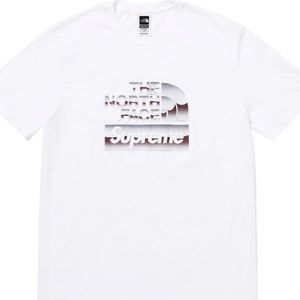 NWT north face x supreme tee